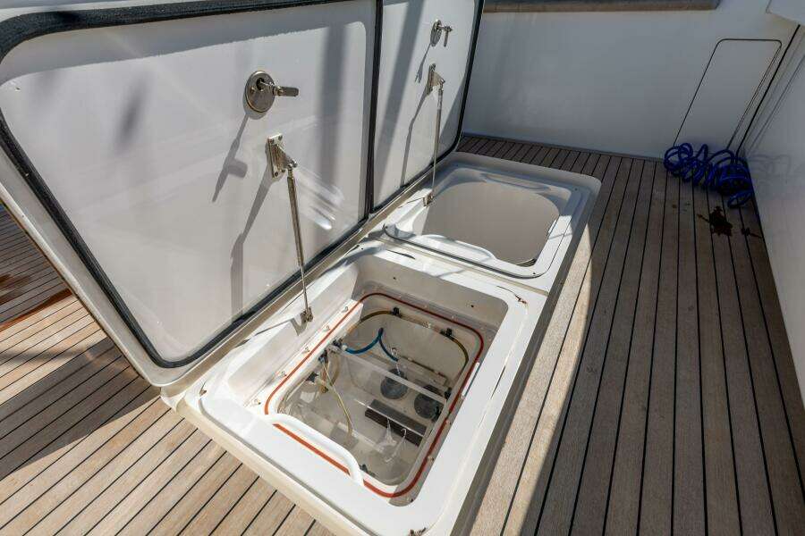 2013 Viking 76 Convertible- REEL FIRE- Cockpit Storage