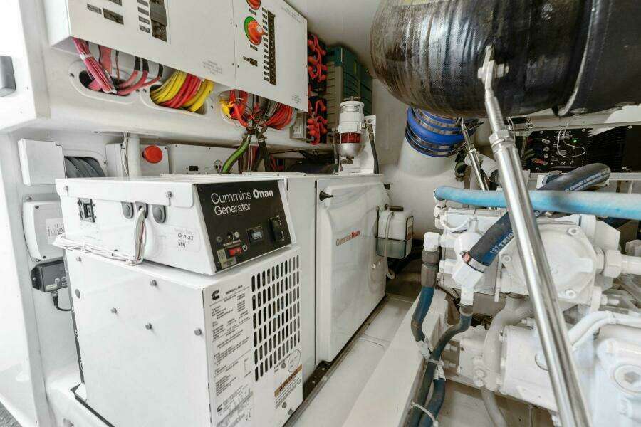 2016 Viking 55 Convertible DONE PICKIN