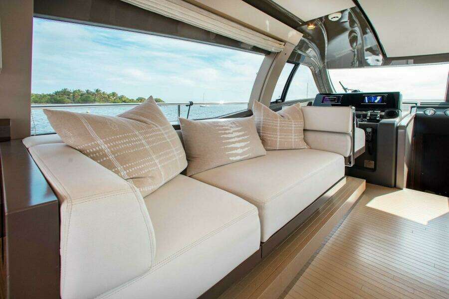 ACQUA 55ft MAN Yacht For Sale ACQUA 55ft MAN Yacht For Sale