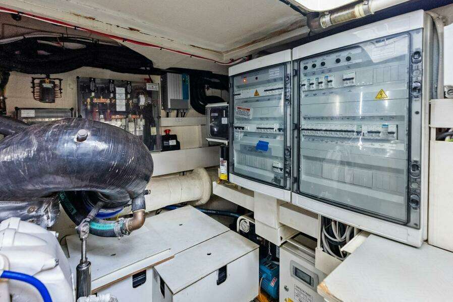 ACQUA 55ft MAN Yacht For Sale