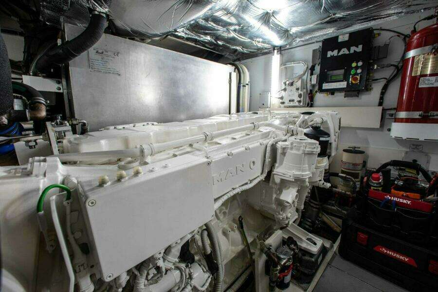 ACQUA 55ft MAN Yacht For Sale ACQUA 55ft MAN Yacht For Sale