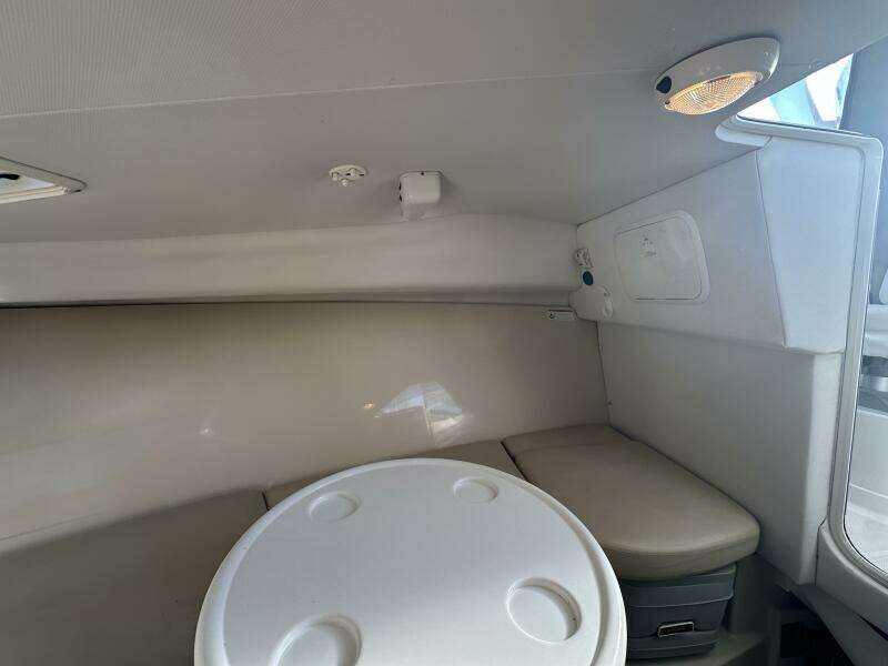 23ft Wellcraft Yacht For Sale