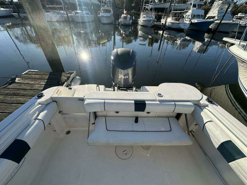 23ft Wellcraft Yacht For Sale