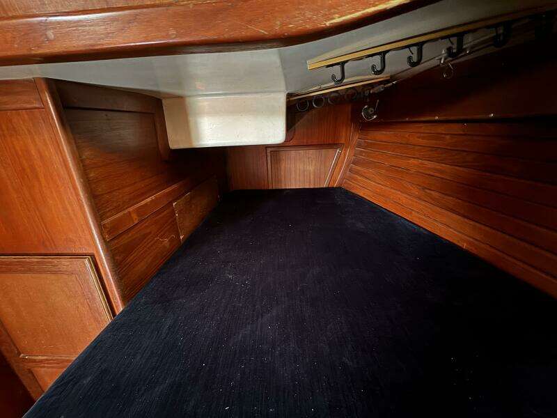 Maratime 41ft Bristol Yacht For Sale Maratime 41ft Bristol Yacht For Sale