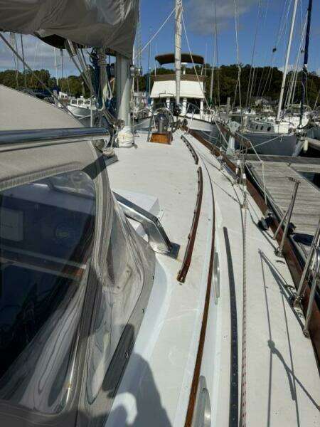 Maratime 41ft Bristol Yacht For Sale Maratime 41ft Bristol Yacht For Sale