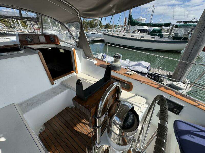 Maratime 41ft Bristol Yacht For Sale Maratime 41ft Bristol Yacht For Sale