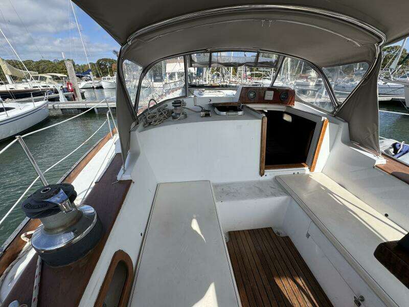 Maratime 41ft Bristol Yacht For Sale Maratime 41ft Bristol Yacht For Sale