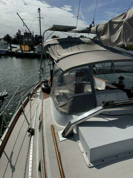 Maratime 41ft Bristol Yacht For Sale Maratime 41ft Bristol Yacht For Sale