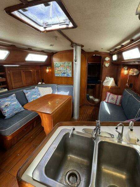 Maratime 41ft Bristol Yacht For Sale Maratime 41ft Bristol Yacht For Sale