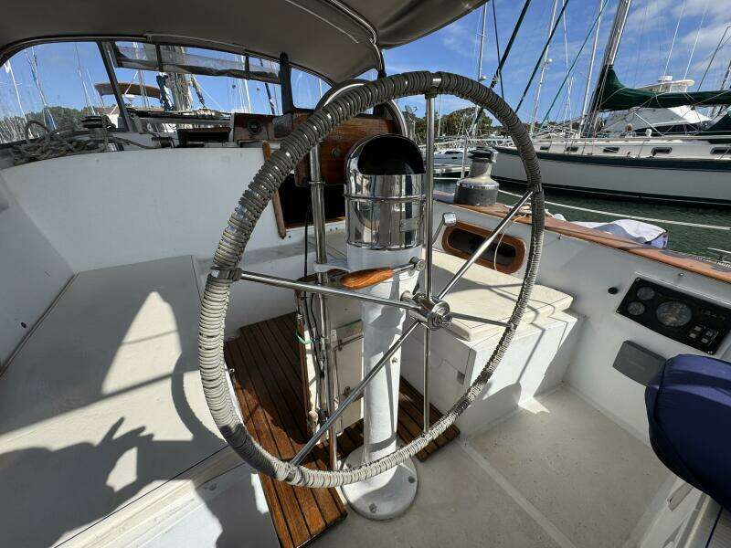 Maratime 41ft Bristol Yacht For Sale Maratime 41ft Bristol Yacht For Sale