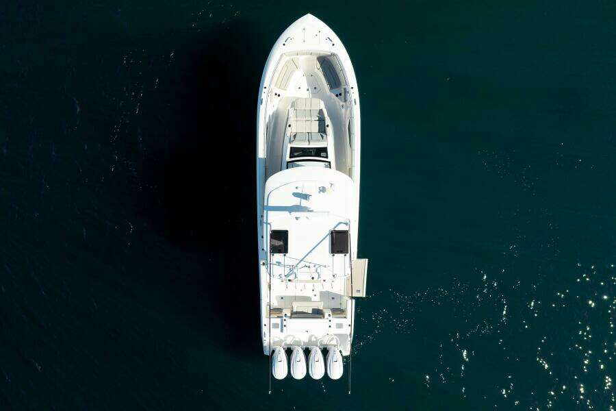 Moore Time  42ft Pursuit Yacht For Sale Moore Time  42ft Pursuit Yacht For Sale