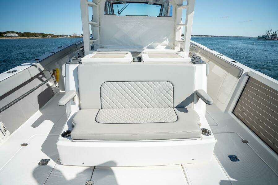 Moore Time  42ft Pursuit Yacht For Sale Moore Time  42ft Pursuit Yacht For Sale