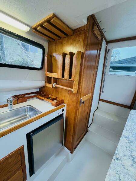 Salt Shaker 26ft Skipjack Yacht For Sale