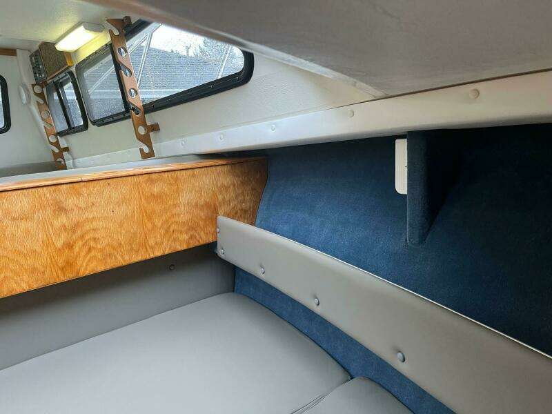 Salt Shaker 26ft Skipjack Yacht For Sale