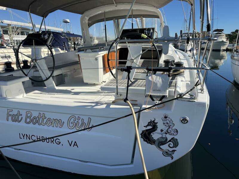 Fat Bottom Girl 46ft Beneteau Yacht For Sale