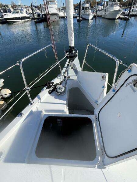 Fat Bottom Girl 46ft Beneteau Yacht For Sale
