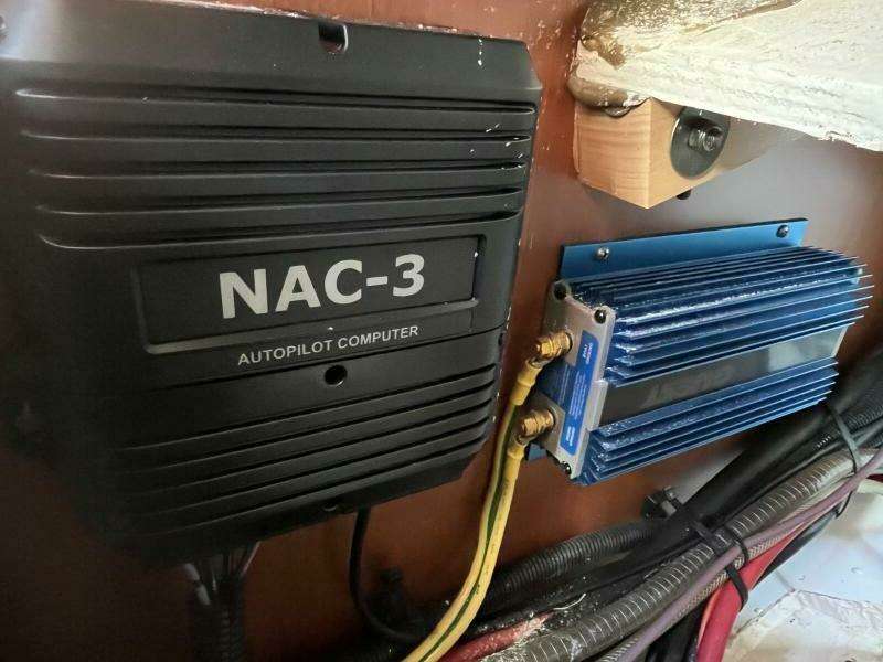 Fat Bottom Girl 46ft Beneteau Yacht For Sale