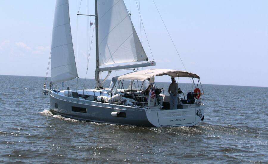 Fat Bottom Girl 46ft Beneteau Yacht For Sale