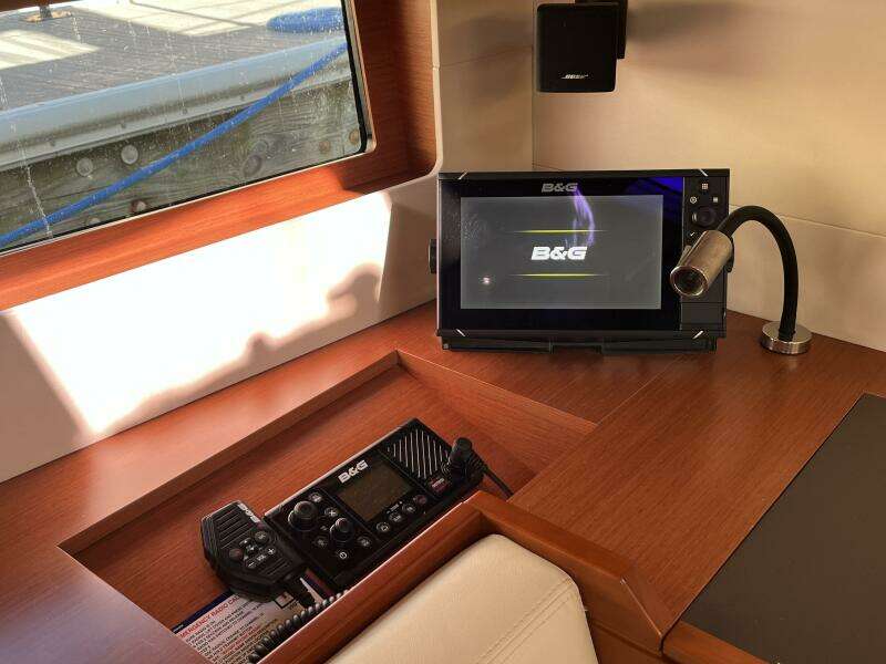 Fat Bottom Girl 46ft Beneteau Yacht For Sale