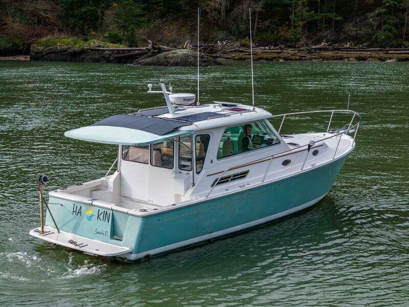HA KIN 33ft Back Cove Yacht For Sale