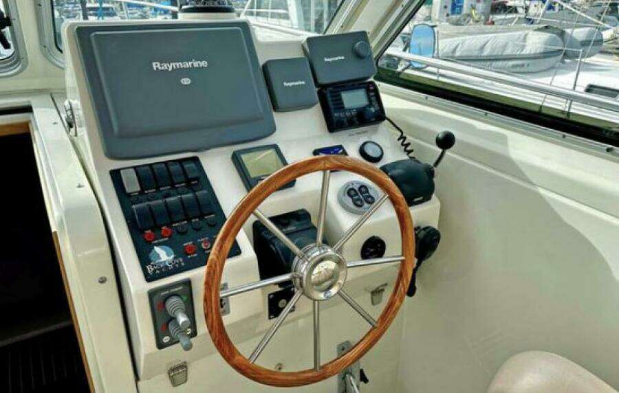 HA KIN 33ft Back Cove Yacht For Sale HA KIN 33ft Back Cove Yacht For Sale