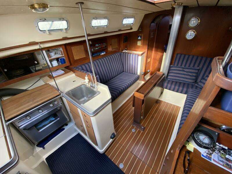 Wind Song 36ft CS Yacht For Sale