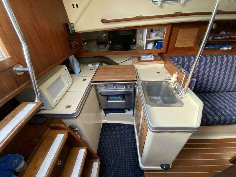Wind Song 36ft CS Yacht For Sale