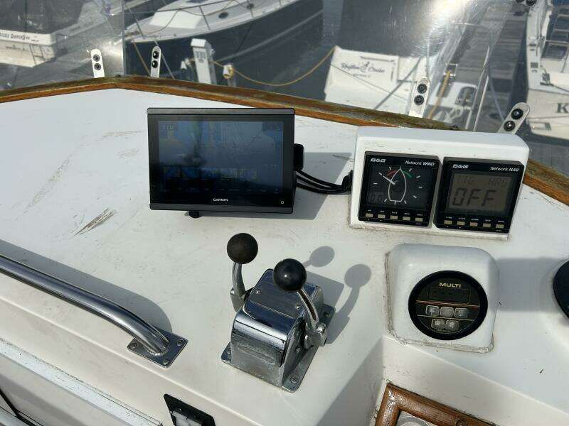 42ft Grand Banks Yacht For Sale 42ft Grand Banks Yacht For Sale