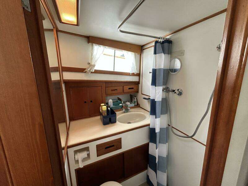 42ft Grand Banks Yacht For Sale 42ft Grand Banks Yacht For Sale