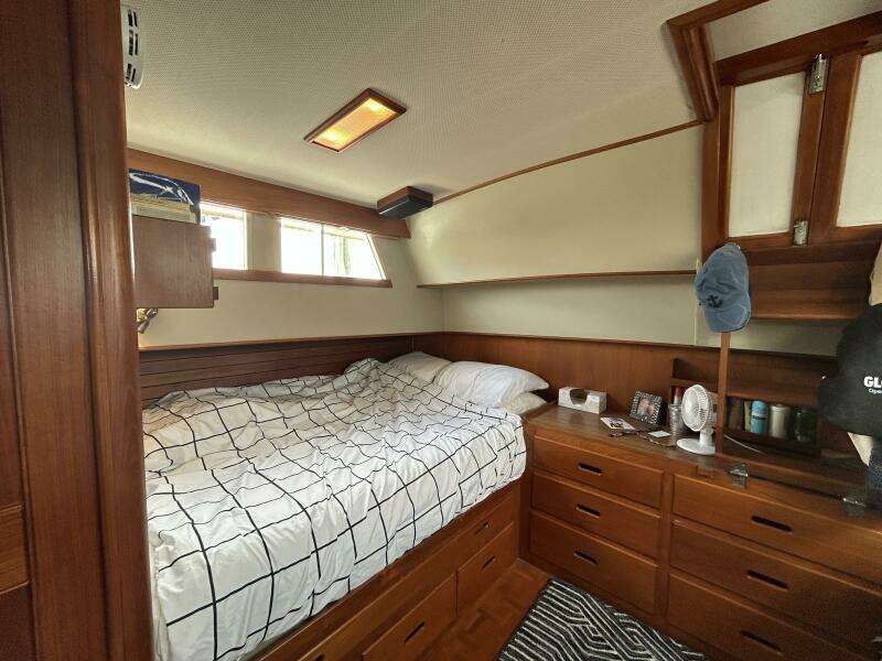 42ft Grand Banks Yacht For Sale 42ft Grand Banks Yacht For Sale