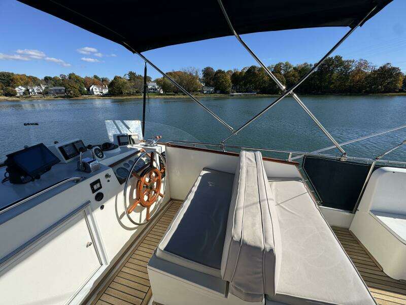 42ft Grand Banks Yacht For Sale 42ft Grand Banks Yacht For Sale