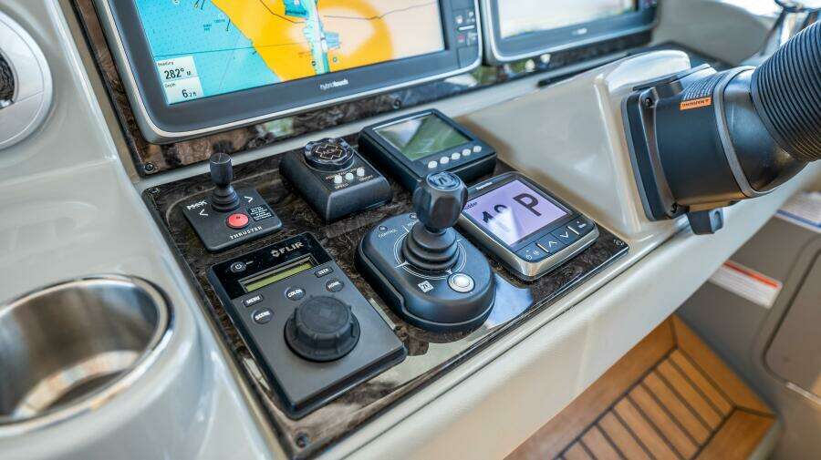 61ft Sea Ray Yacht For Sale 61ft Sea Ray Yacht For Sale