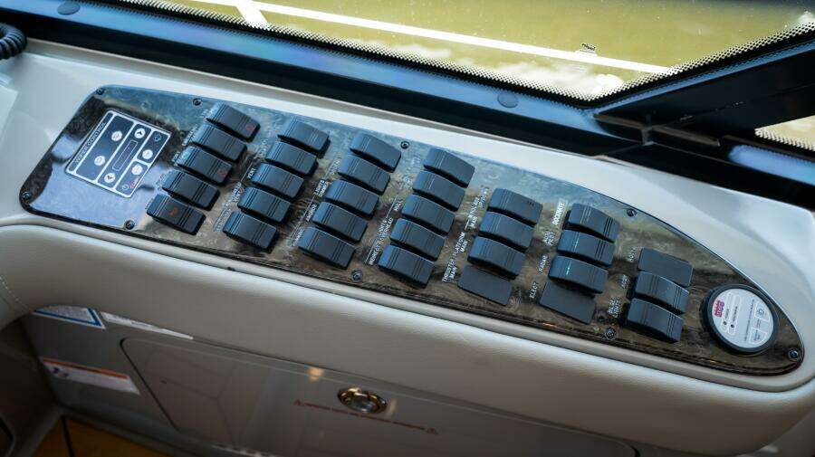 61ft Sea Ray Yacht For Sale 61ft Sea Ray Yacht For Sale