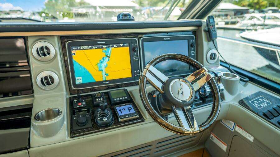 61ft Sea Ray Yacht For Sale 61ft Sea Ray Yacht For Sale