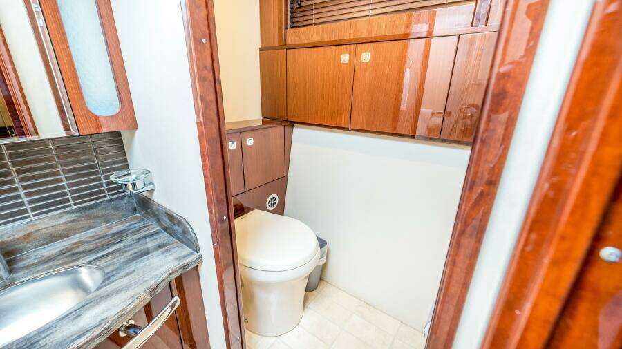 61ft Sea Ray Yacht For Sale 61ft Sea Ray Yacht For Sale