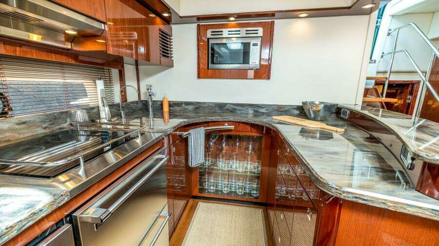 61ft Sea Ray Yacht For Sale 61ft Sea Ray Yacht For Sale