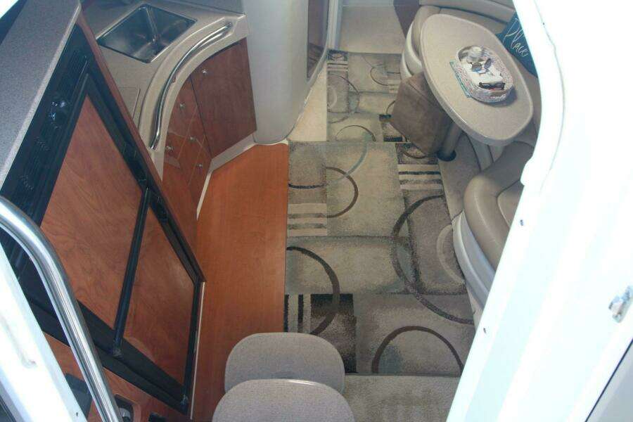 37ft Larson Yacht For Sale 37ft Larson Yacht For Sale