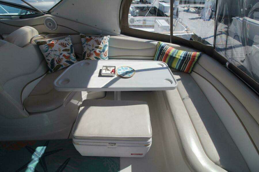 37ft Larson Yacht For Sale 37ft Larson Yacht For Sale
