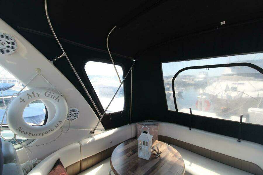 34ft Four Winns Yacht For Sale 34ft Four Winns Yacht For Sale
