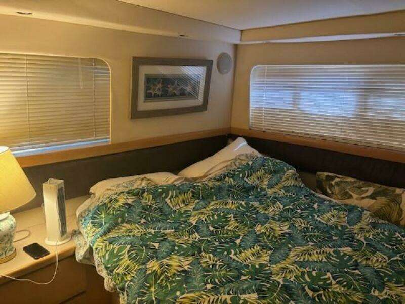 The Perfect Melody 36ft Carver Yacht For Sale