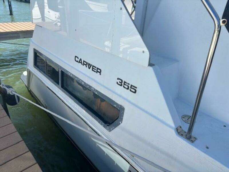 The Perfect Melody 36ft Carver Yacht For Sale