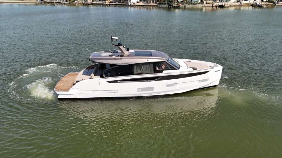 57ft Azimut Yacht For Sale 57ft Azimut Yacht For Sale