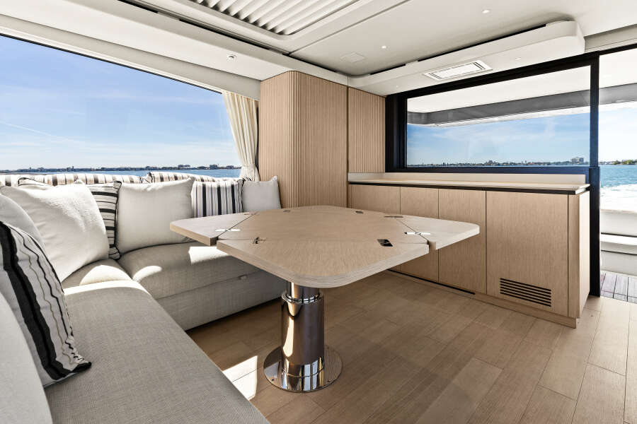 57ft Azimut Yacht For Sale