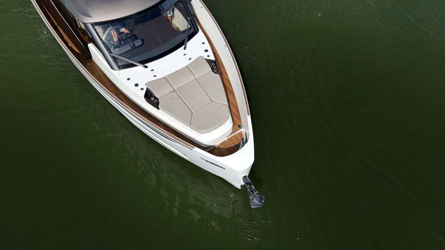 57ft Azimut Yacht For Sale 57ft Azimut Yacht For Sale