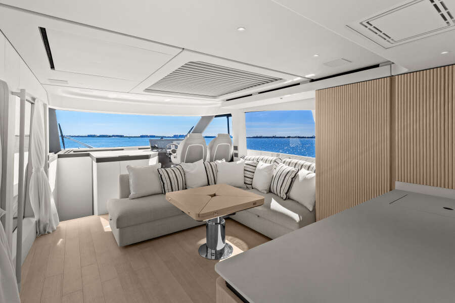 57ft Azimut Yacht For Sale