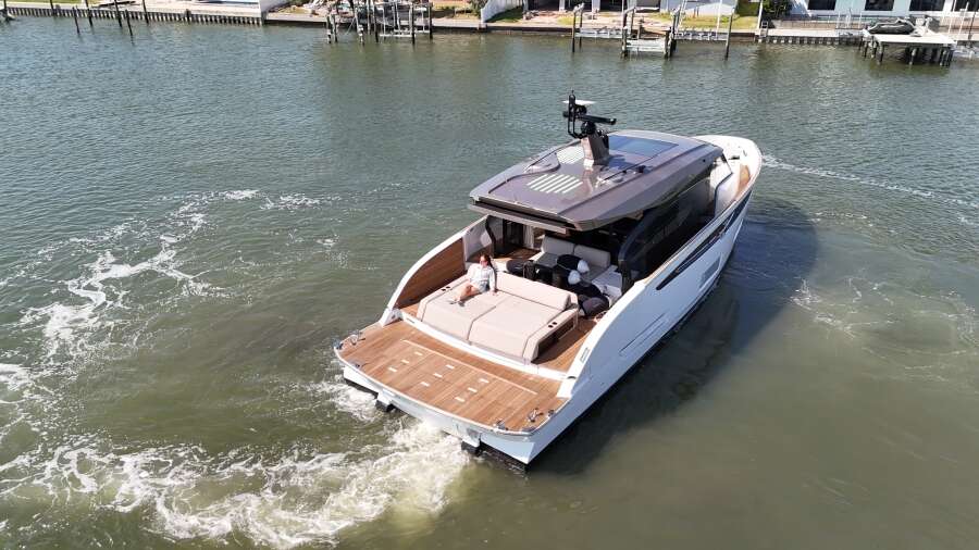 57ft Azimut Yacht For Sale 57ft Azimut Yacht For Sale