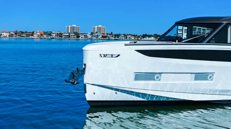 57ft Azimut Yacht For Sale