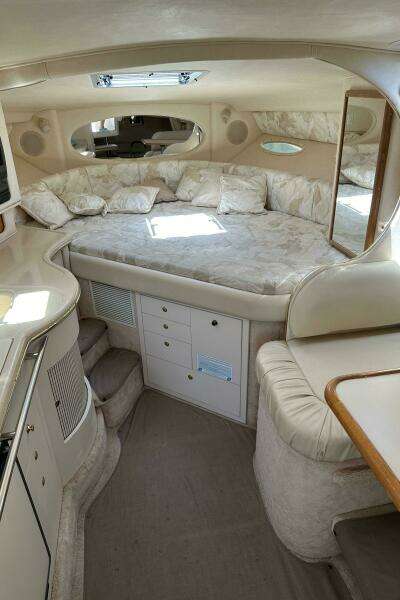 31ft Sea Ray Yacht For Sale 31ft Sea Ray Yacht For Sale