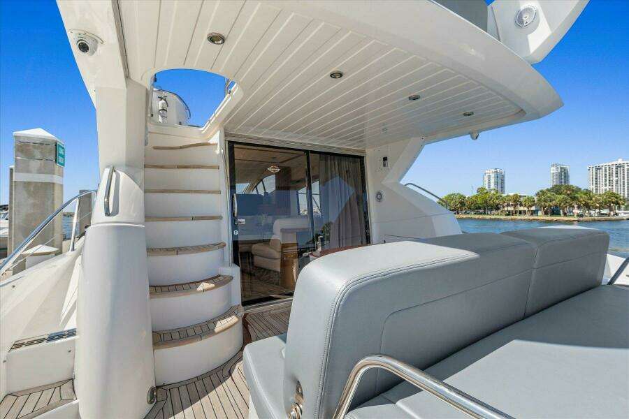 Cheers 52ft Sunseeker Yacht For Sale