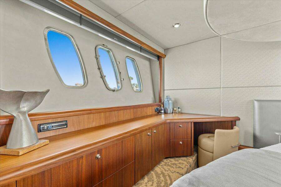 Cheers 52ft Sunseeker Yacht For Sale